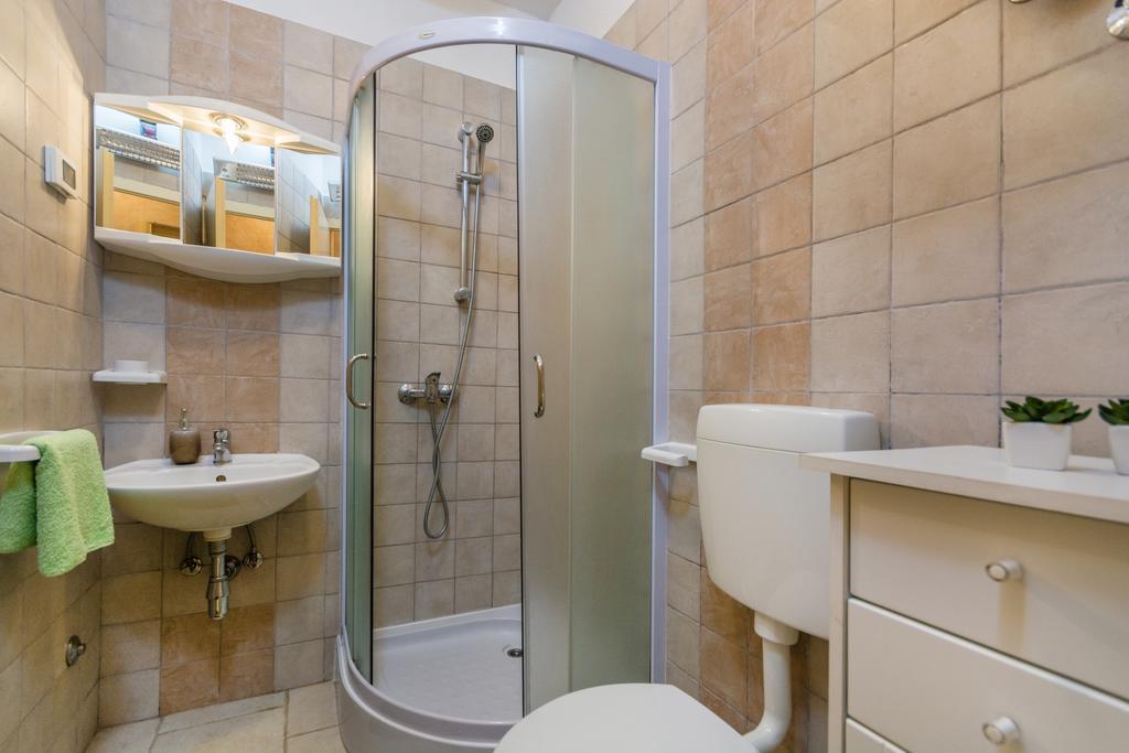 Apartment Velenik D&I 波雷奇 外观 照片